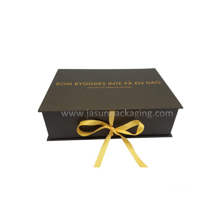 Custom logo magnetic chocolate boxes with ribbon title=