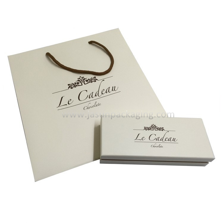 Custom Printing Gold Inner Wall White Chocolate